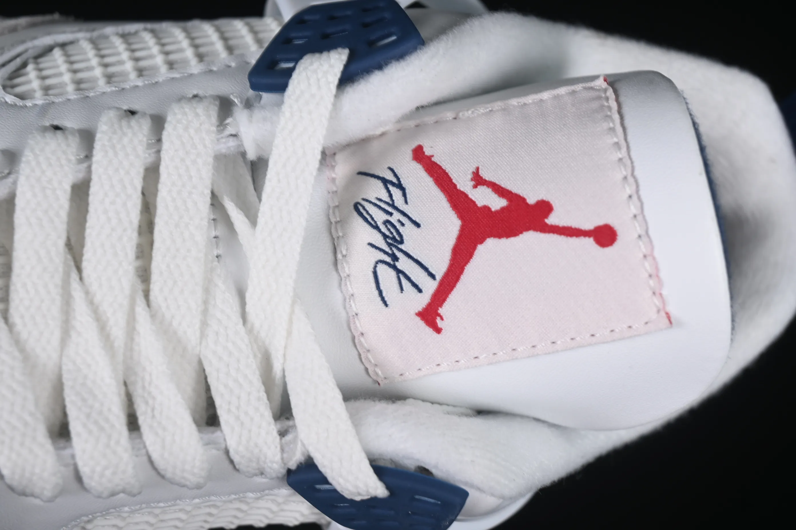 All categories Air Jordan Jordan series basketball shoes Air Jordan 4 Nk SB x Air Jordan 4 "Navy" AJ4 Joe 4 joint white and blue DR5415-100